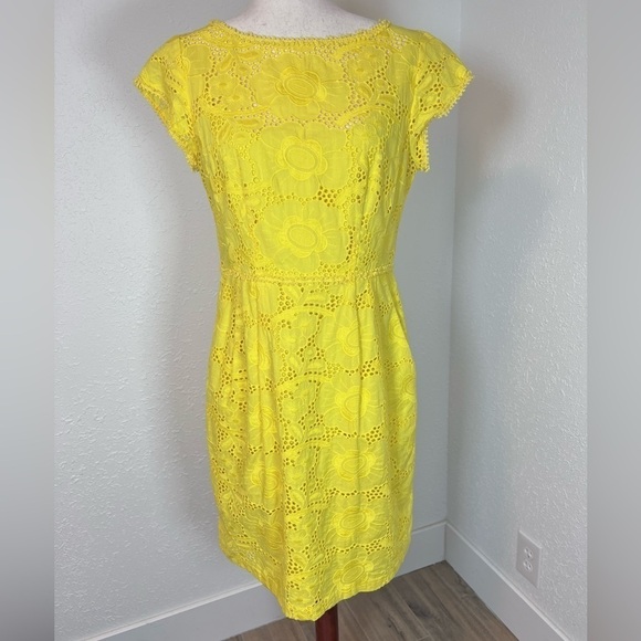 Nanette Lapore Vamos Yellow Eyelet Pocket Dress - Picture 3 of 11